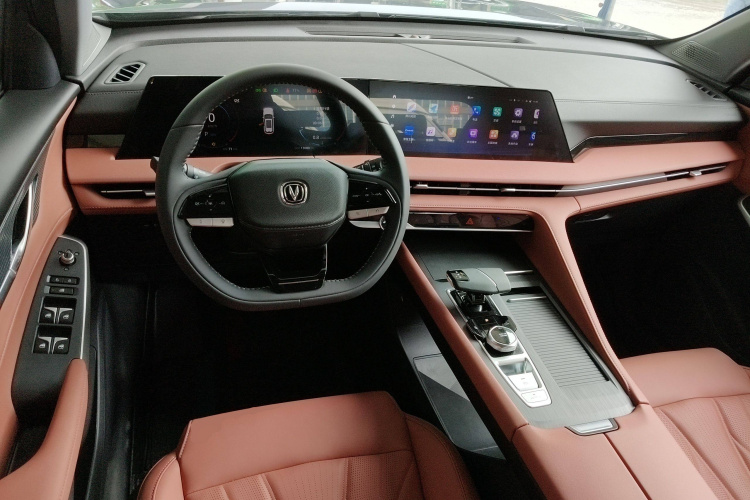 长安CS75 PLUS 2024款 第三代 冠军版 1.5T 智驾劲航型中控内饰7002