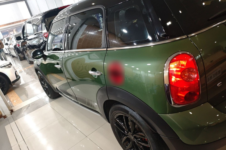 MINI Countryman 2014款 1.6T COOPER ALL4 Excitement车身外观4