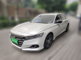 本田 雅阁 2022款 260TURBO 幻夜·尊贵版