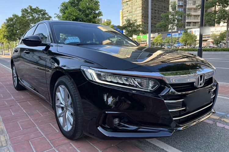 本田 雅阁 2022款 260TURBO 豪华版车身外观6004