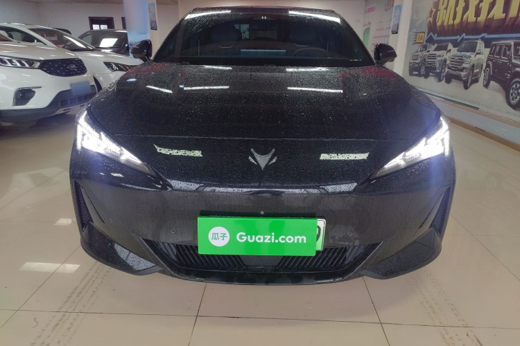 ARCFOX极狐 极狐 阿尔法S5 2024款 560PRO 185kW车身外观2