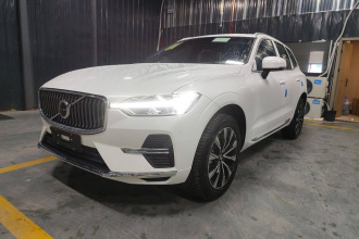沃尔沃XC60 2025款 B5 四驱智远豪华版
