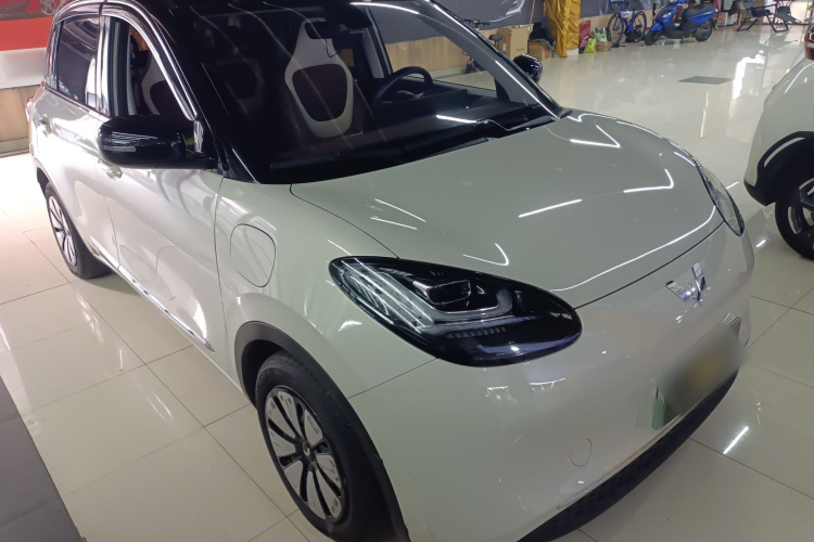 五菱汽车 五菱缤果 2023款 410km 灵犀尊享款车身外观6002