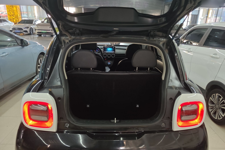 欧拉黑猫 2021款 301km 萌宠版局部细节23