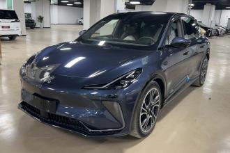 智己汽车 智己LS7 2023款 100kWh Lux四驱版