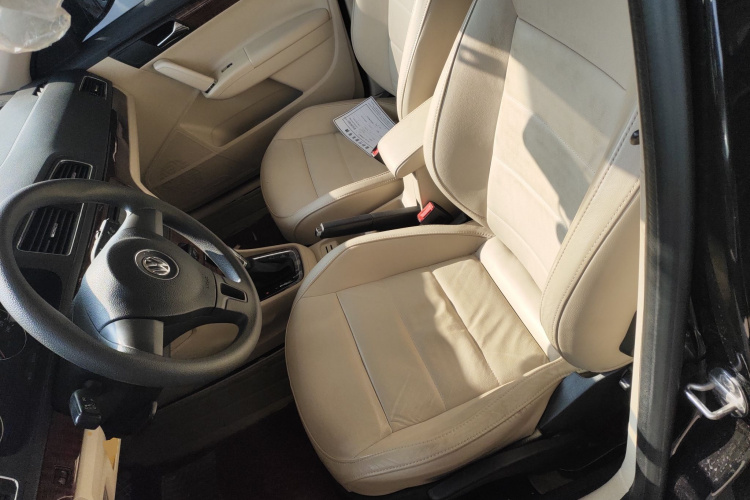 大众 朗逸 2013款 改款经典 1.6L 自动舒适版局部细节19