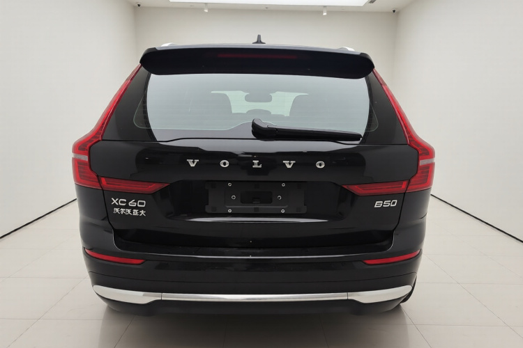 沃尔沃XC60 2026款 B5 四驱智逸豪华版车身外观6