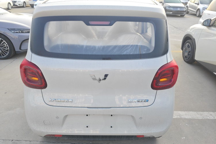 五菱汽车 宏光MINIEV 2025款 四门版 进阶款车身外观6