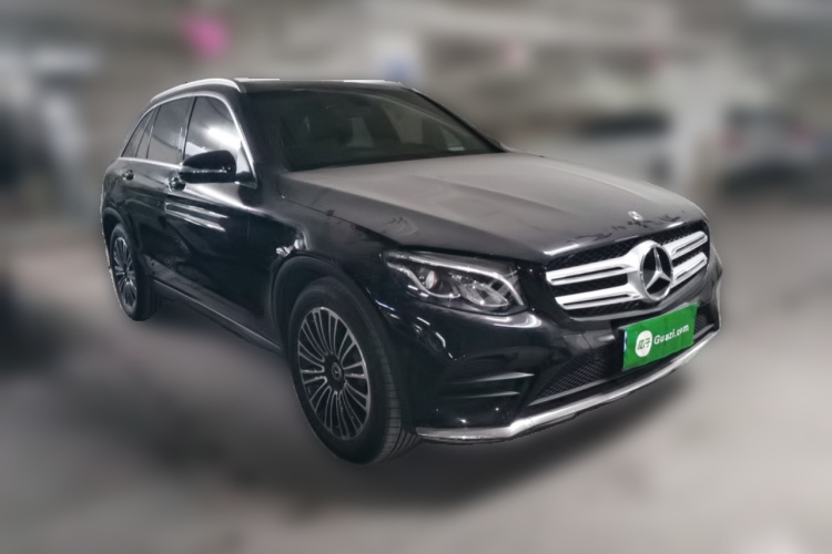 奔驰GLC 2018款 改款 GLC 260 4MATIC 动感型车身外观3