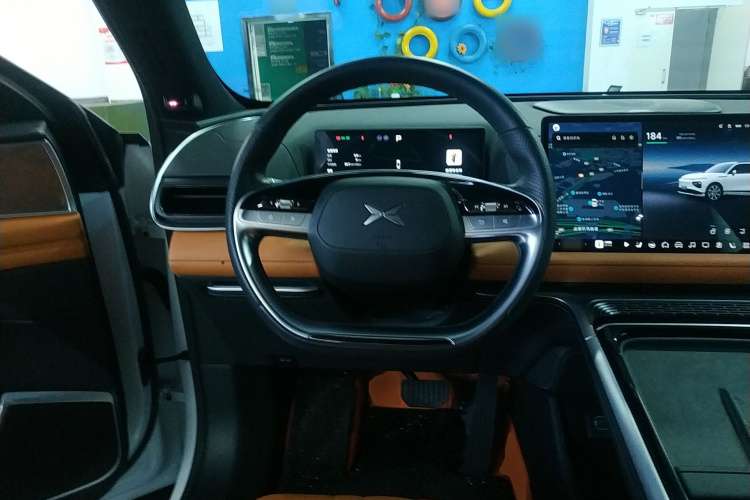 小鹏G9 2022款 570 Pro中控内饰13