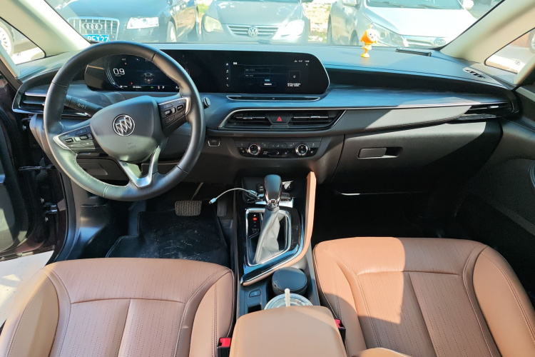 别克GL6 2021款 323T 轻混动互联豪华型中控内饰12