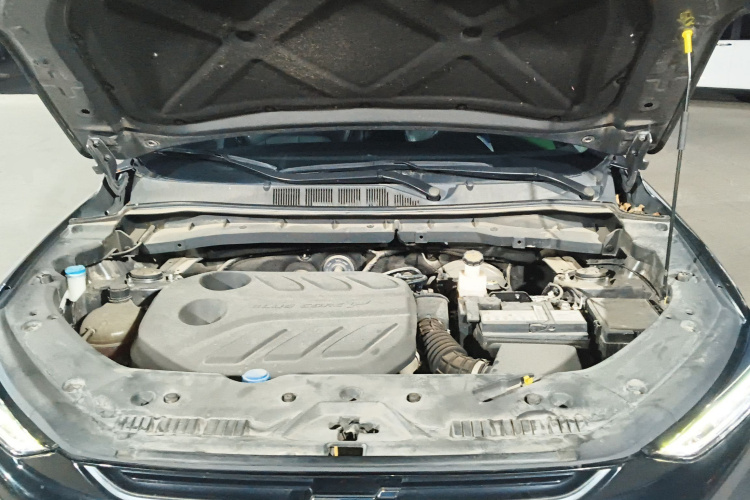 长安欧尚X7 PLUS 2022款 1.5T 蓝鲸版自动尊贵型机舱底盘24