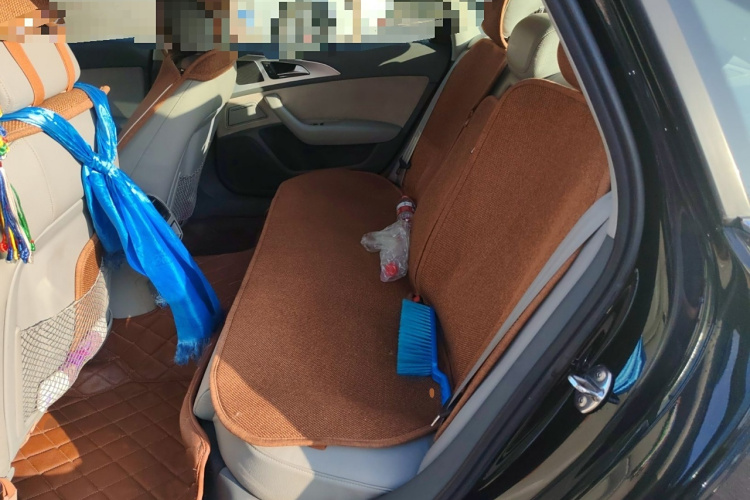 奥迪A6L 2014款 30 FSI 技术型中控内饰7004