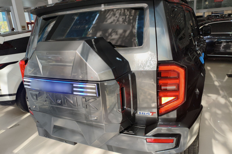 坦克400新能源 2024款 Hi4-T 越野版车身外观6
