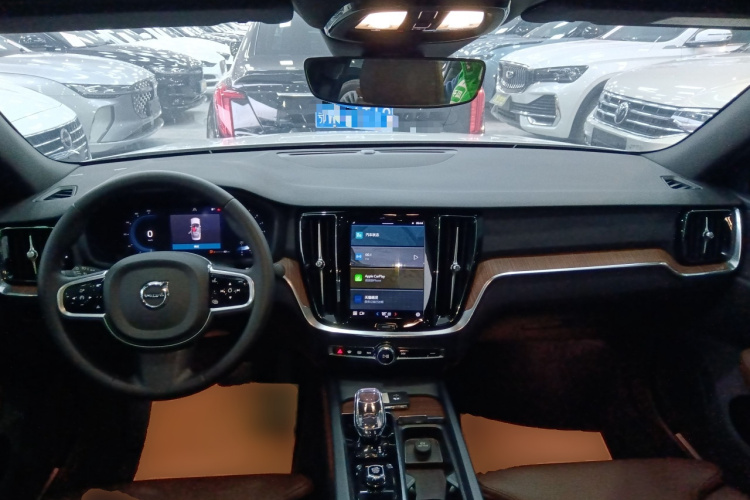 沃尔沃S60 2024款 B4 智远豪华版中控内饰7002