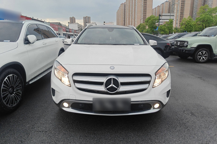 奔驰GLA 2016款 GLA 200 动感型车身外观6001