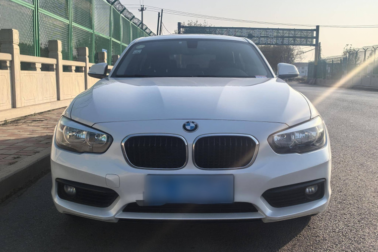 宝马1系(进口) 2018款 118i 领先型车身外观6001