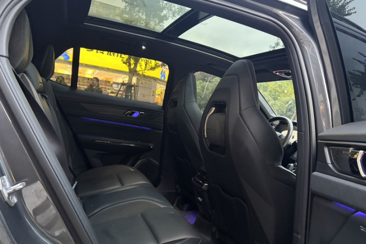 领克01 EM-P 2023款 1.5TD EM-P PM中控内饰7005