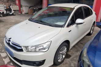 雪铁龙 世嘉 2016款 经典 三厢 1.6L 手动品尚型