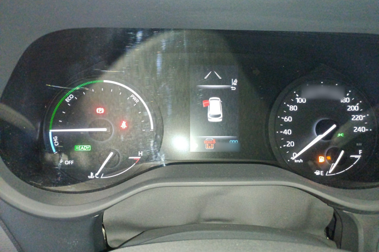 丰田 赛那SIENNA 2023款 2.5L混动 尊贵版局部细节14