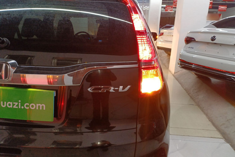 本田CR-V 2016款 2.0L 两驱经典版车身外观9