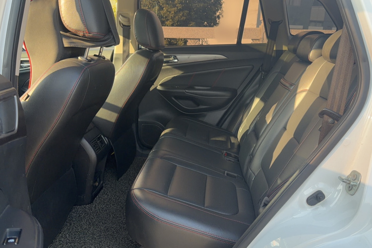 长安CS75 2014款 1.8T 自动精英型 国V中控内饰7004