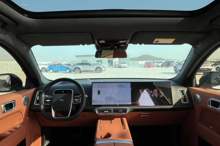 理想汽车 理想L7 2024款 MAX中控内饰7004