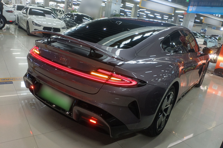 小米汽车 小米SU7 2024款 后驱超长续航高阶智驾Pro版车身外观7