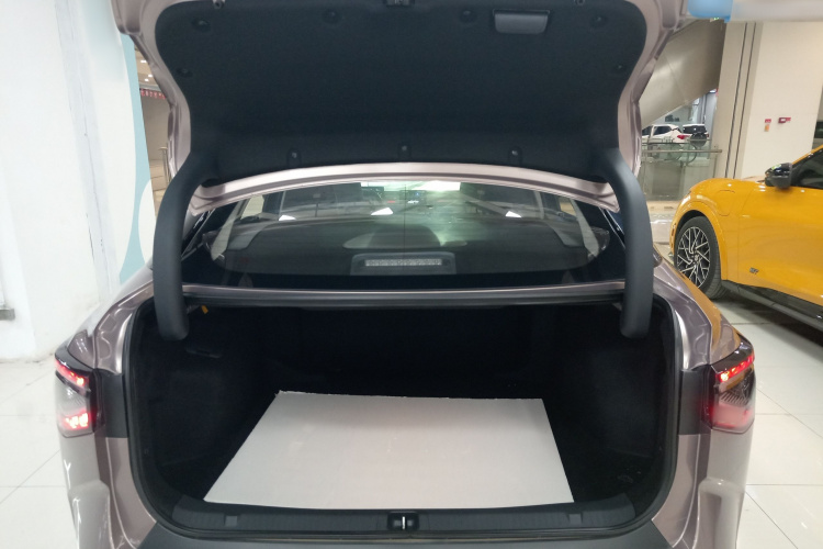 丰田bZ3 2024款 616km 长续航Premium局部细节23