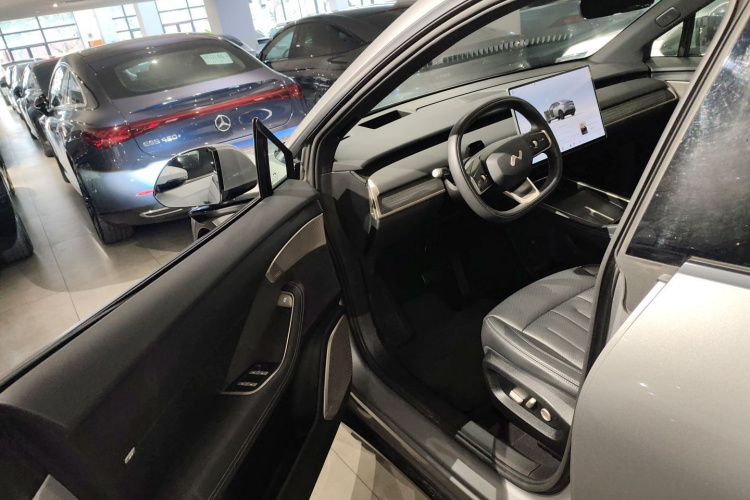 乐道L60 2024款 60kWh 后驱版中控内饰20