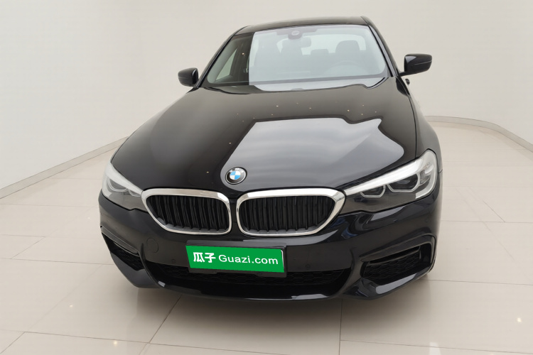 宝马5系 2019款 525Li M运动套装车身外观2