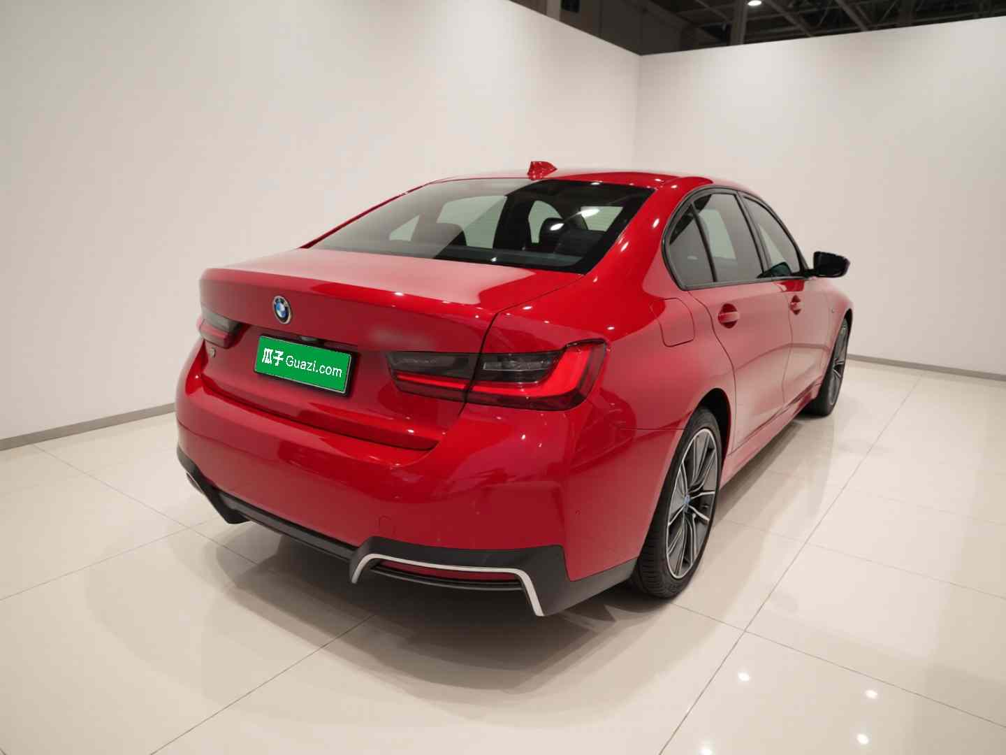 宝马i3 2023款 eDrive 40 L 曜夜运动套装(5)