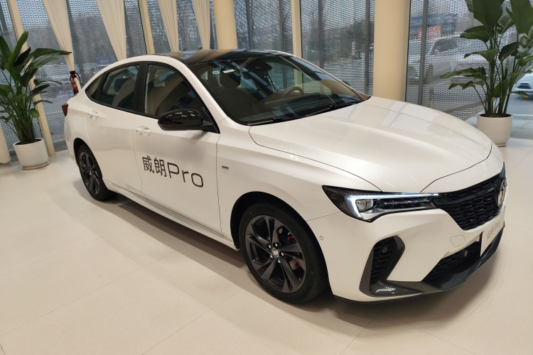 别克 威朗 2023款 Pro GS 疾风版车身外观3