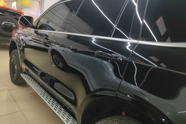 坦克500新能源 2025款 Hi4-Z车身外观4