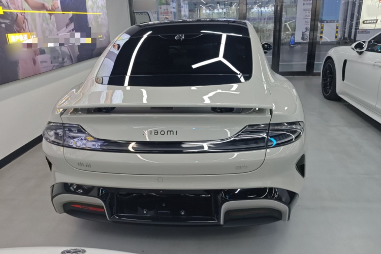 小米汽车 小米SU7 2024款 后驱超长续航高阶智驾Pro版车身外观6