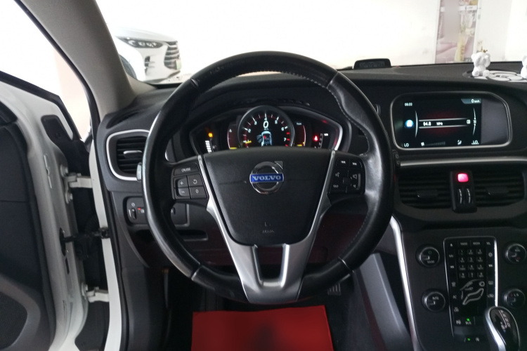 沃尔沃V40 2015款 1.6T 智雅版局部细节13