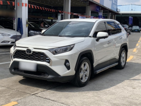丰田 RAV4荣放 2020款 2.0L CVT两驱都市版