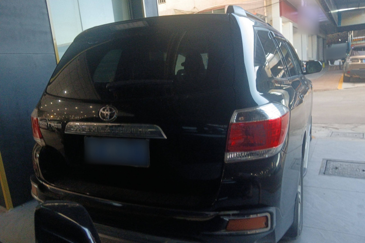 丰田 汉兰达 2012款 2.7L 两驱7座豪华版车身外观6