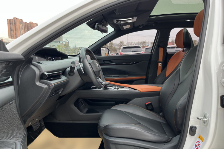 长安UNI-V 2022款 1.5T 智慧领航型中控内饰7006