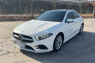 奔驰A级 2021款 A 200 L 运动轿车动感型
