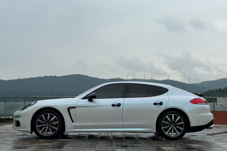 保时捷 2016款 Panamera Edition 3.0T车身外观6007