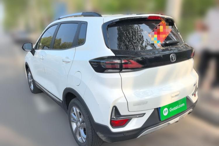 长安CS15 2021款 1.5L 自动进取型车身外观6003