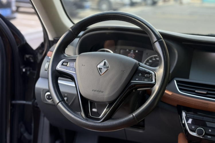 宝沃BX7 2016款 28T 两驱豪华版 5座中控内饰7003