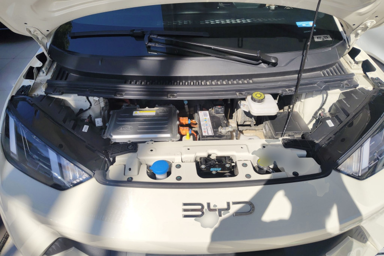 比亚迪 海鸥 2025款 305km 活力版机舱底盘24