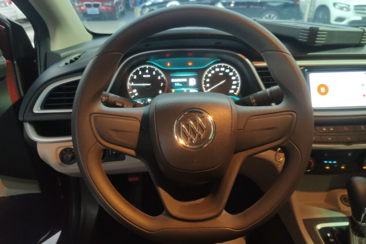 别克 英朗 2021款 典范 1.5L 自动精英型中控内饰13