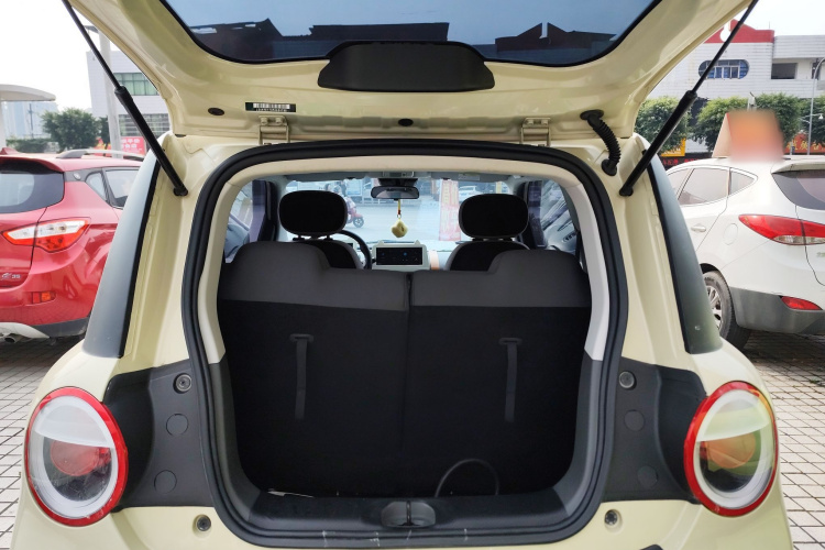 长安启源 长安Lumin 2023款 205km 香沁款机舱底盘23