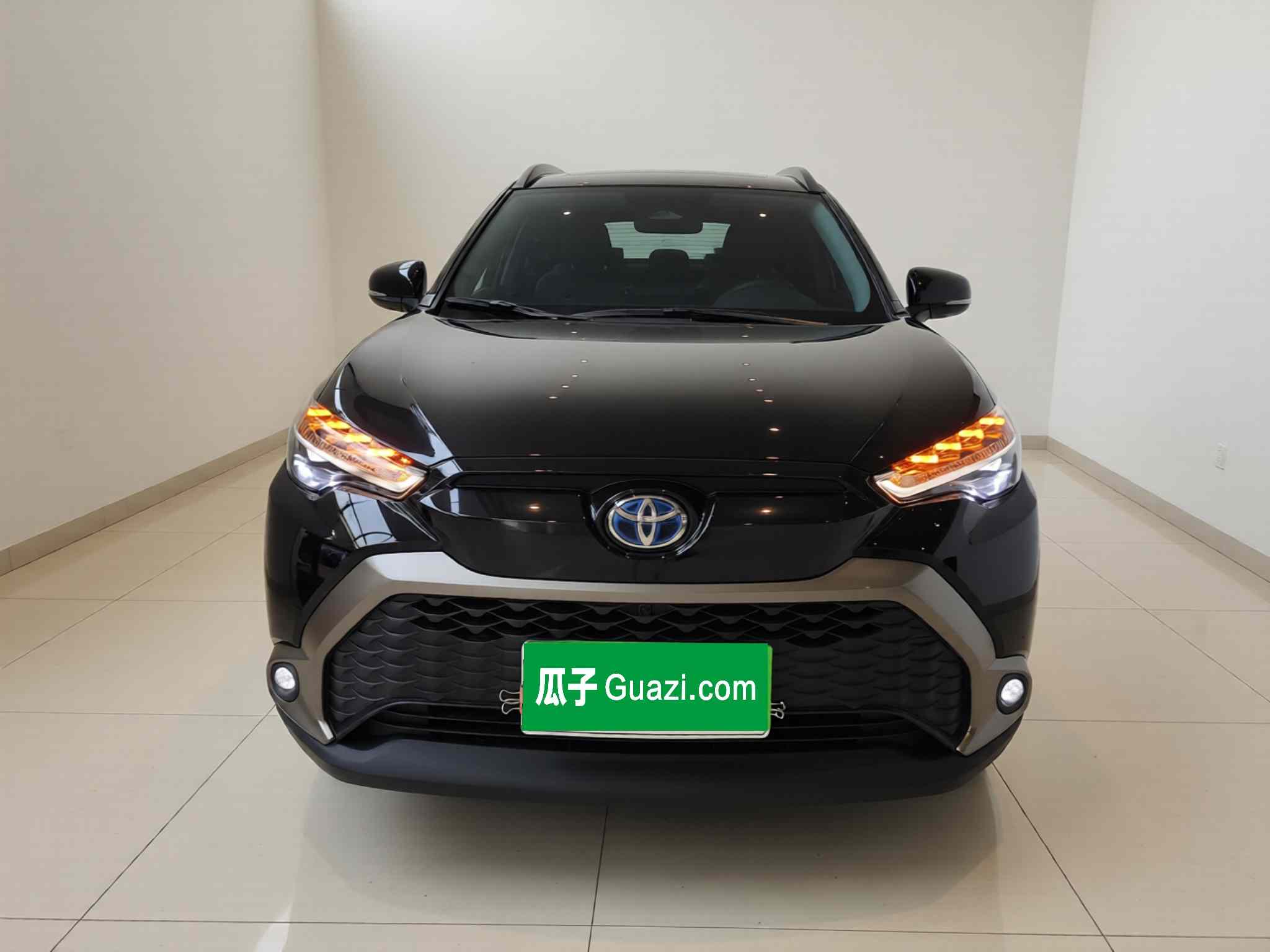丰田 锋兰达 2023款 2.0L 智能电混双擎 尊贵版(1)