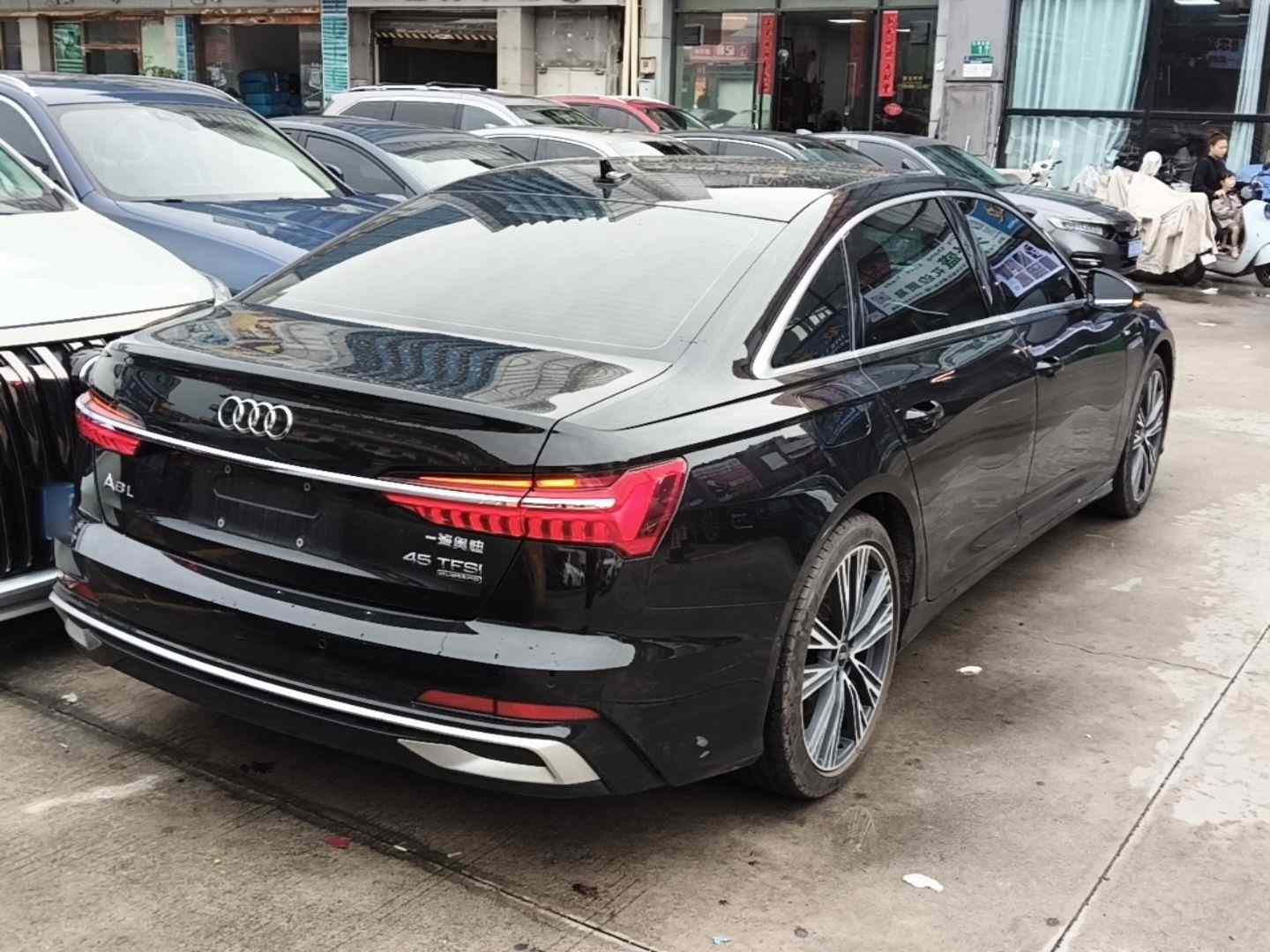 奥迪A6L 2024款 45 TFSI quattro 臻选动感型(5)
