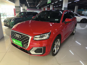 奥迪Q2L 2020款 35 TFSI 时尚致雅型