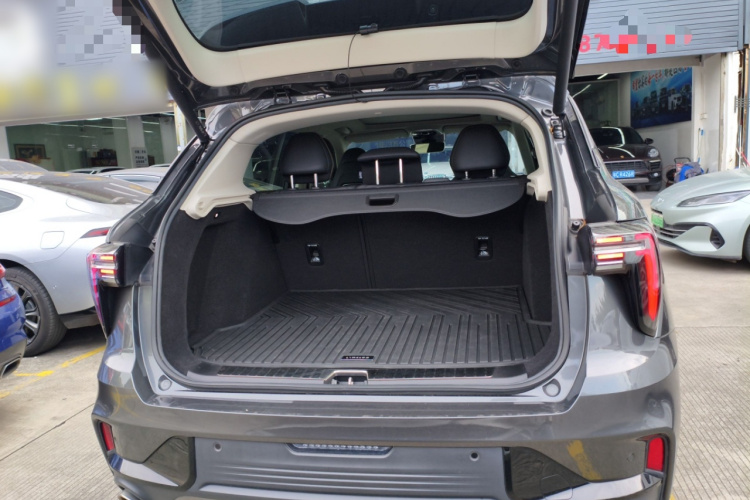 领克01 2023款 2.0TD 两驱型Pro局部细节23